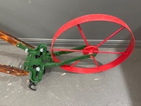 Manual garden cultivator restored - 4