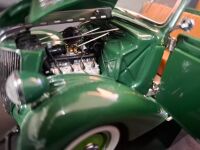1936 Ford Deluxe Cabriolet (MIB) Franklin Mint - 5