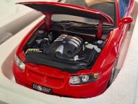 2005 Holden Monaro HSV GTO Coupe in Sting Red - 0004/5000 - AUTOart - 73311 - 3