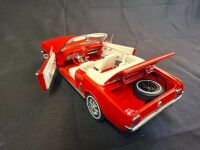 1964 &frac12; Mustang Red - Franklin Mint - B11TQ14 - 3