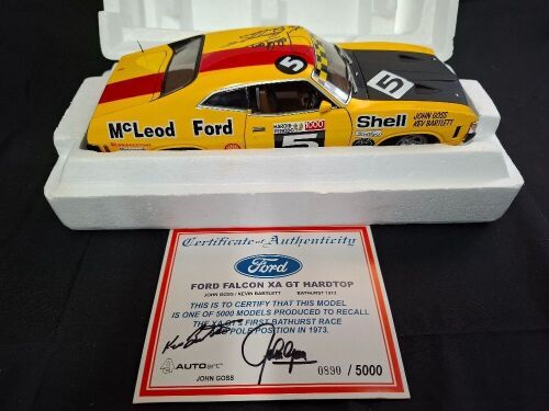 1973 Ford Falcon XA GT Hardtop # 5 John Goss/Kevin Bartlett - Hardie-Ferodo 1000 - 0890/5000 - AUTOart 87314