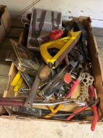 Box lot of assorted tools