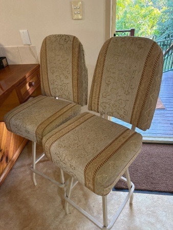 2x upholstered bench stools