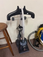 Tefal Minute Steam upright Garment Steamer