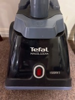 Tefal Minute Steam upright Garment Steamer - 2