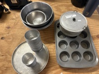 Box lot of baking goods.