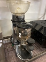 Cunill Commercial Dosing Coffee Grinder & Tamper