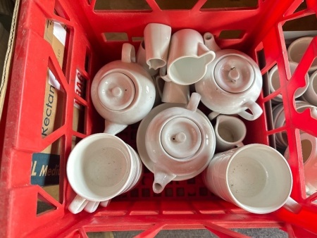 Tea set - 10 cups and saucers, 4 tea pots, small milk and cream jugs