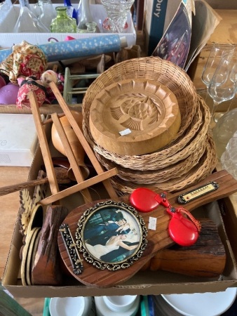 Lot of Assorted Wooden and Other Decorative Items