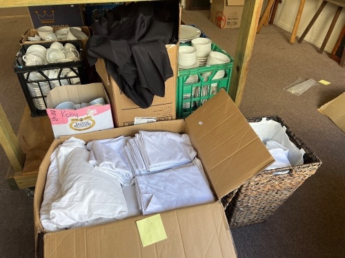 3x Box lot of restaurant table cloths 15 black (1400 x 1400) and 20+ white (1370 x 1370)
