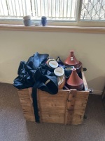 Box lot of Terracotta earthenware and stoneware