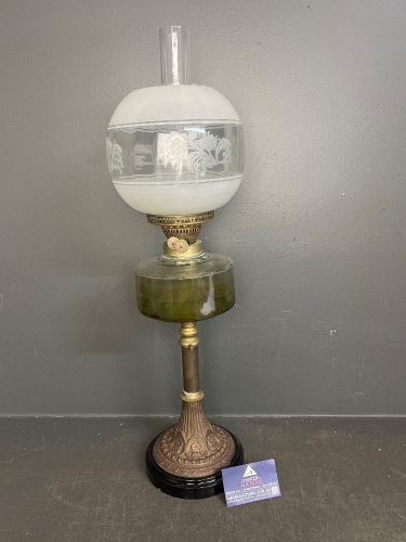 Victorian banquet oil lamp etched frosted globe cast base