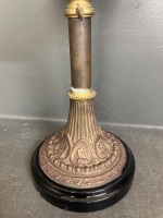 Victorian banquet oil lamp etched frosted globe cast base - 4