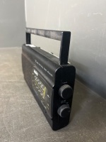Sanyo RP 6168 two band portable AM FM radio - 2