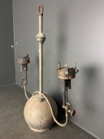 Two arm hanging oil lamp reservoir - 2