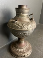 Juno Lamp USA embossed centre draft oil lamp - 3