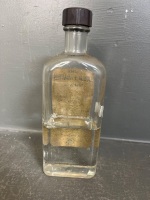 Brooks Tenterfield liquid paraffin chemist bottle - 3