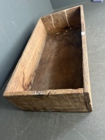 Saxon Brisbane wire nail box E Sachs - 2