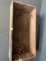 Saxon Brisbane wire nail box E Sachs - 3