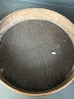 Pair timber mesh grain sieves - 3