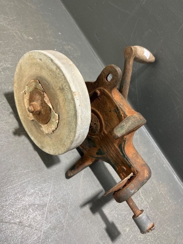 Cast iron clamp hand crank bench grinding wheel sharpening stone