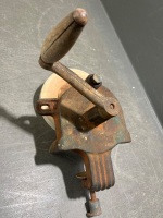 Cast iron clamp hand crank bench grinding wheel sharpening stone - 5