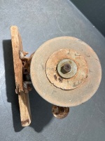 Lott hand crank Bench grinding wheel sharpening stone - 3