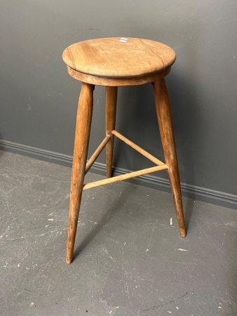 Three leg timber round seat stool