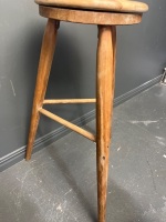Three leg timber round seat stool - 3