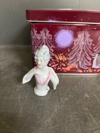 Antique german porcelain half doll &ldquo;arms away from body mould&rdquo;
