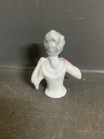 Antique german porcelain half doll &ldquo;arms away from body mould&rdquo; - 4