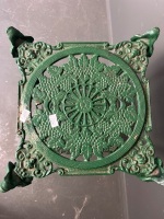 Green cast iron three tier plant stand grape pattern - 3