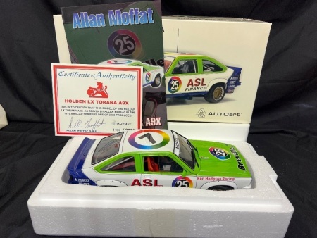 1979 Holden Torana LX A9X - # 25 Allan Moffat - Purple White ASL AMSCAR - 1660 / 3000 - AUTOart87964 - Certificate Signed Allan Moffat