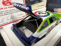 1979 Holden Torana LX A9X - # 25 Allan Moffat - Purple White ASL AMSCAR - 1660 / 3000 - AUTOart87964 - Certificate Signed Allan Moffat - 4