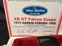 1975 Ford Falcon XB GT Coupe - # 25 Allan Moffat/Ian Geoghegan - Red Gold City Ford Hardie Ferodo 1000 - 3716 / 6000 - AUTOart87511 - Certificate Signed Allan Moffat - 4