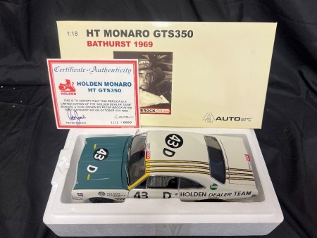 1969 Holden Monaro HT GTS350 - # 43D Peter Brock - Holden Dealer Team Bathurst 500 - 1431 / 6000 - AUTOart86962 - Certificate Signed Peter Brock