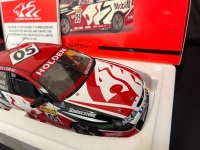 2004 Holden Commodore VY - # 05 Peter Brock/Jason Plato - Holden Racing Team Bob Jane T-Marts 1000 - 2402 / 5100 - AUTOart80469 - 3