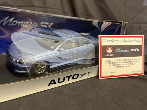 Holden Monaro CV8 - Peter Brock - Portofino Blue - 1200 / 2000 - AUTOart73434