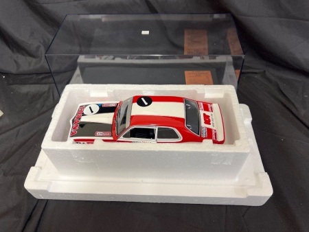 Holden Torana GTR XU-1 - # 01 Peter Brock - No Certificate - AUTOart80132