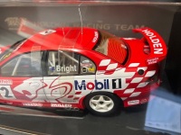 2001 Holden Commodore VX - # 2 Jason Bright - Holden Racing Team - 4980 / 4998 - AUTOart80162 - 4