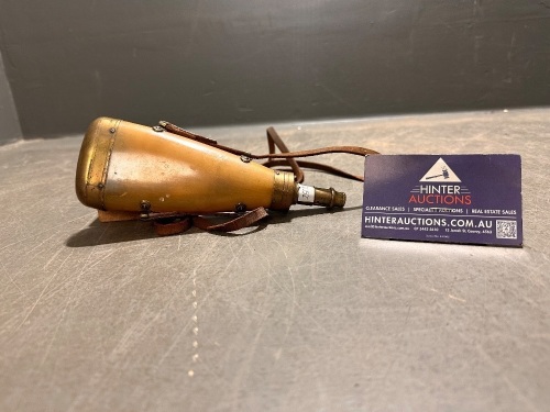Horn powder flask adjustable brass charger