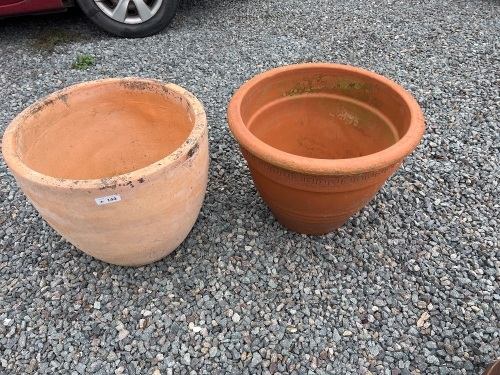 2 x Large Terracotta Pots