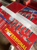 888 Series 16-Piece Locking Plier and Clamp Set - 3