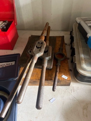 Lot of Wrench Handles and Tap Wrenches