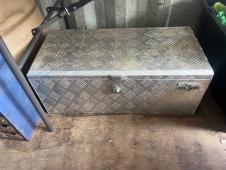 Box King Aluminium Checker Plate Toolbox