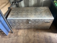 Box King Aluminium Checker Plate Toolbox