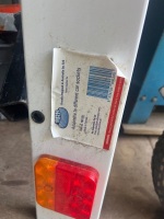 ARK Adjustable Trailer Coupling & Tail Lights - 3