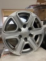 4x Silver Ford Alloy Rims &ndash; 6-Spoke, 5-Stud