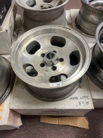 2x 14x8" Chevy 5-Spoke Alloy Rims with Centre Caps