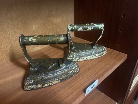 2 x Vintage Cast Iron Sad Irons With Handles
